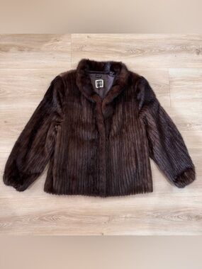 Vintage SAGA MINK Brown Glossy Short Coat